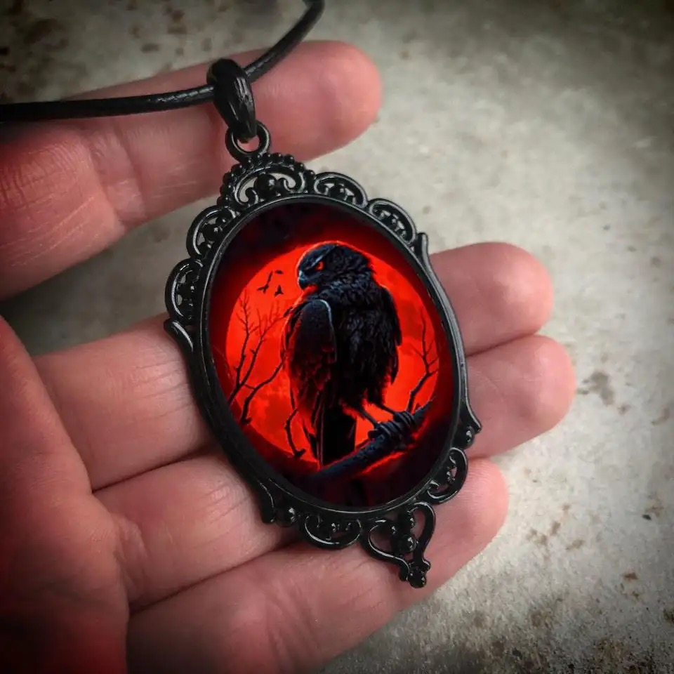 Gotycka sowa wampirów Naszyjni – Men'S Vampire Accessories recenzja i cena