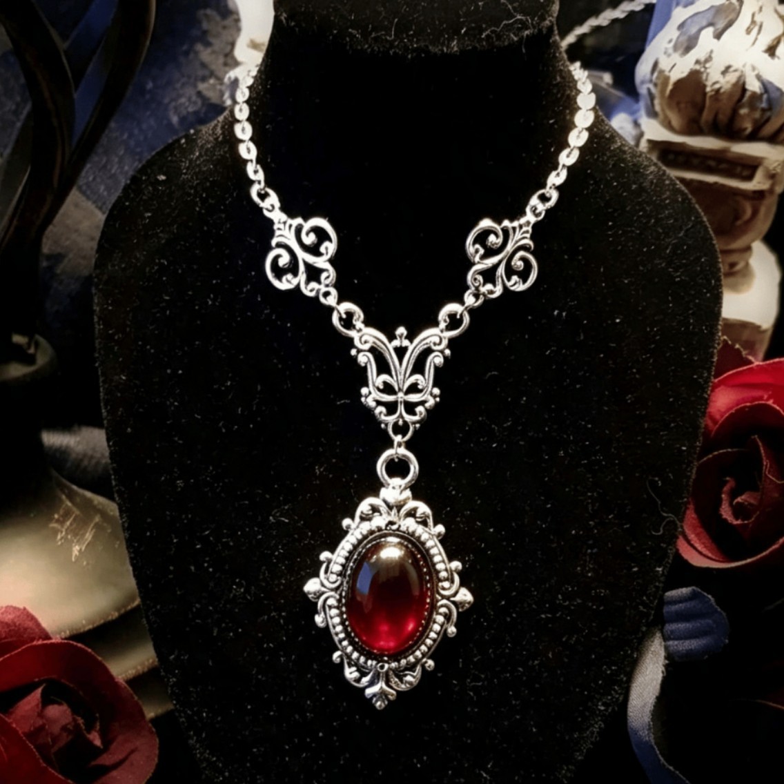 Naszyjnik z kameą wampira, Kam – Men'S Vampire Accessories recenzja i cena