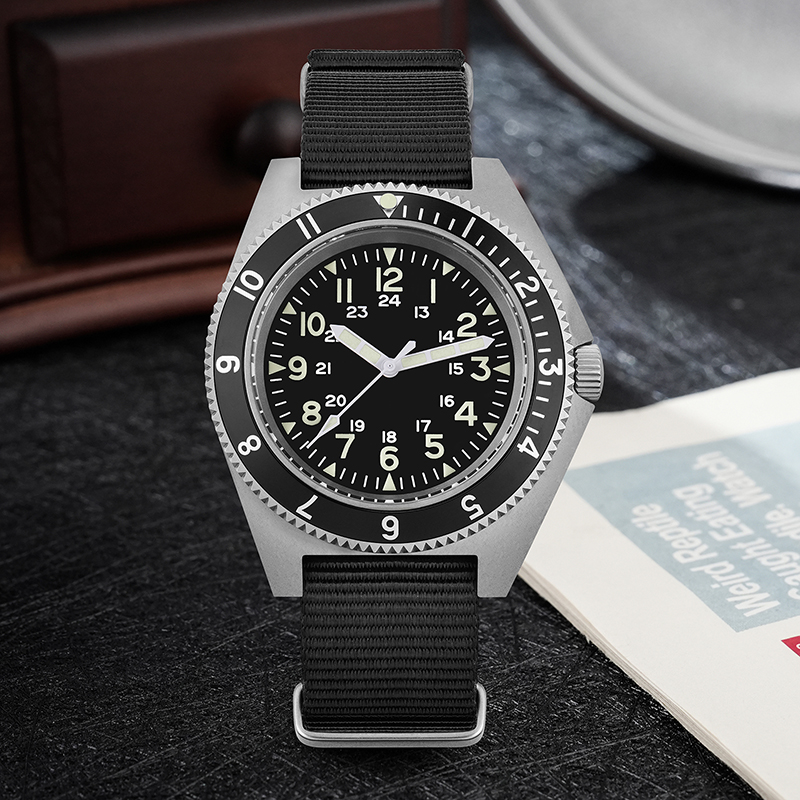 Zegarek kwarcowy Watchdives WD – Men'S Accessories And Jewelry recenzja i cena