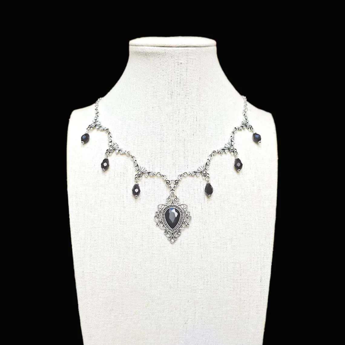 Wiktoriański haftowany choker, – Men'S Vampire Accessories recenzja i cena